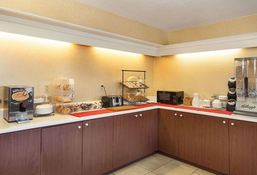 Hotel Knoxville Red Roof Inn  | Knoxville | Tennessee | United States 13