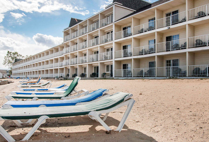 Hotel Comfort Inn  | Mackinaw City | Michigan | United States 3