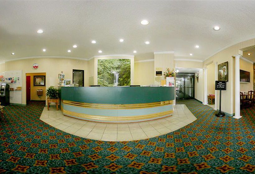 Hotel Ramada At River Ridge