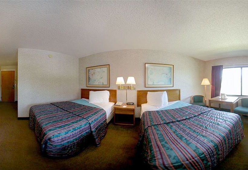Hotel Ramada At River Ridge  | Asheville | North Carolina | United States 1