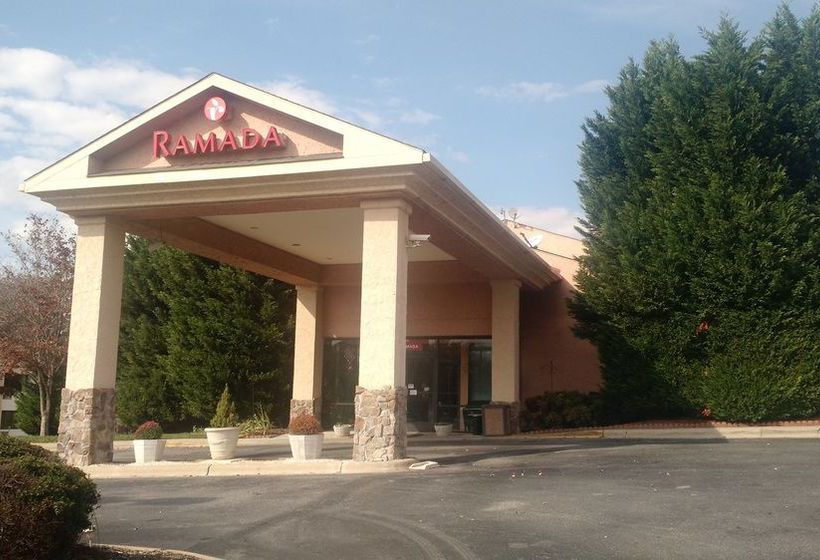 Hotel Ramada At River Ridge  | Asheville | North Carolina | United States 6