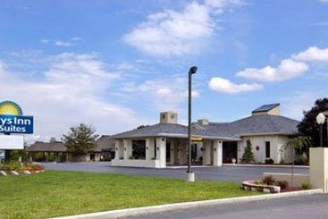 Hotel Days Inn & Suites Frostburg  | Frostburg | Maryland | United States