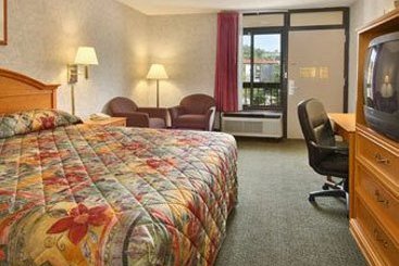 Hotel Ramada Perryville 