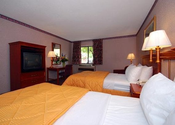 Hotel Baymont Inn & Suites Copley Akron  | Akron | Ohio | United States 5