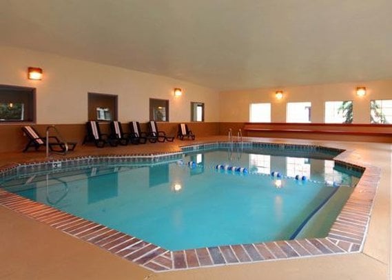 Hotel Baymont Inn & Suites Copley Akron  | Akron | Ohio | United States 6