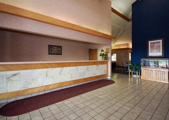 Hotel Baymont Inn & Suites Copley Akron  | Akron | Ohio | United States 7
