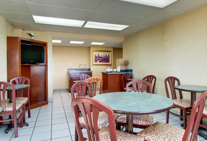 Hotel Econo Lodge Vicksburg  | Vicksburg | Mississippi | United States 3