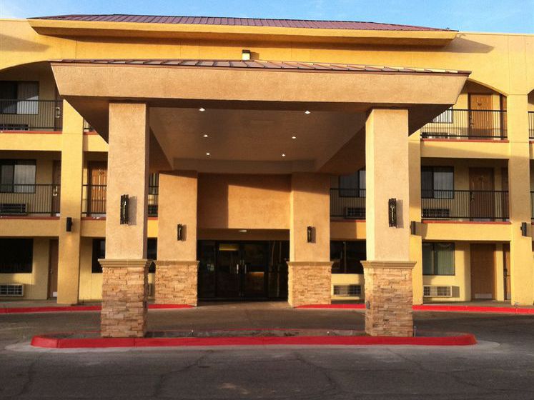 Hotel Ramada - Albuquerque Midtown