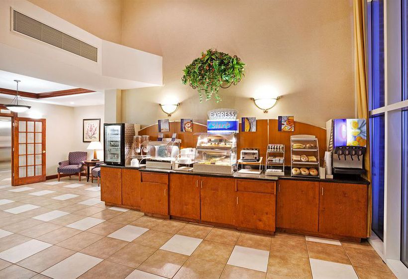 Hotel Holiday Inn Express Cherokee Casino  | Cherokee | North Carolina | United States 3