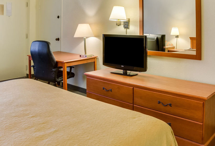 Hotel Quality Inn Norfolk Naval Base  | Norfolk | Virginia | United States 15