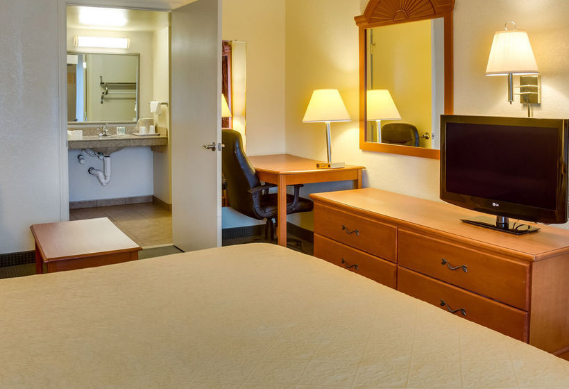 Hotel Quality Inn Norfolk Naval Base  | Norfolk | Virginia | United States 16