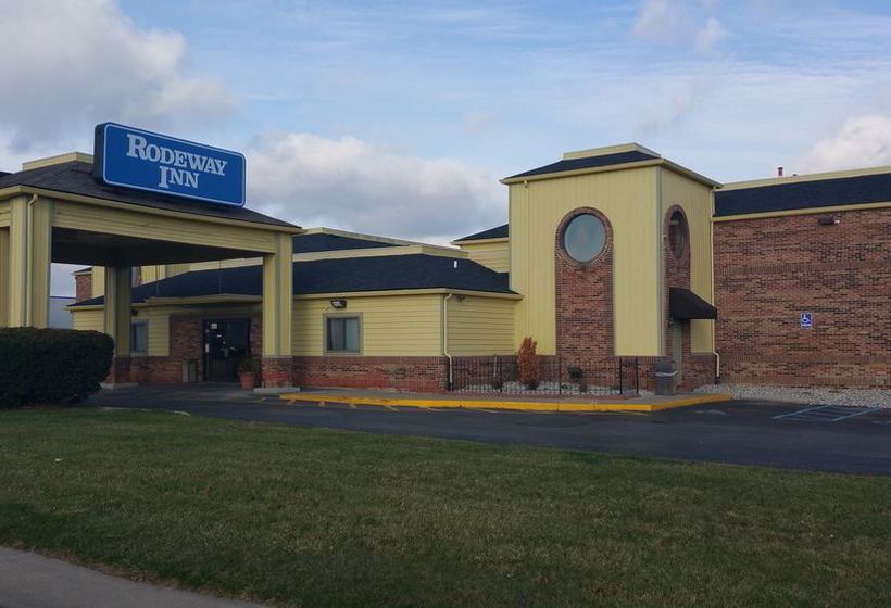 Hotel Quality Inn & Suites North  | Toledo | Ohio | United States 1
