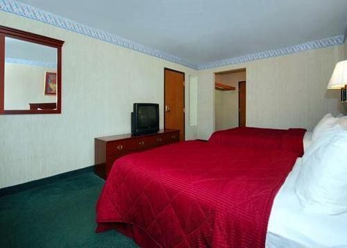 Hotel Quality Inn & Suites North  | Toledo | Ohio | United States 4