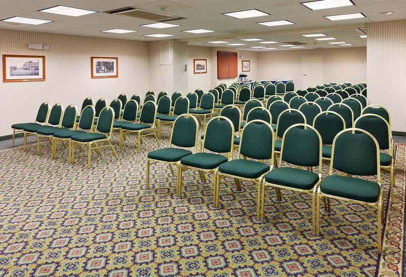 Hotel Holiday Inn Express Southington  | Southington | Connecticut | United States 1
