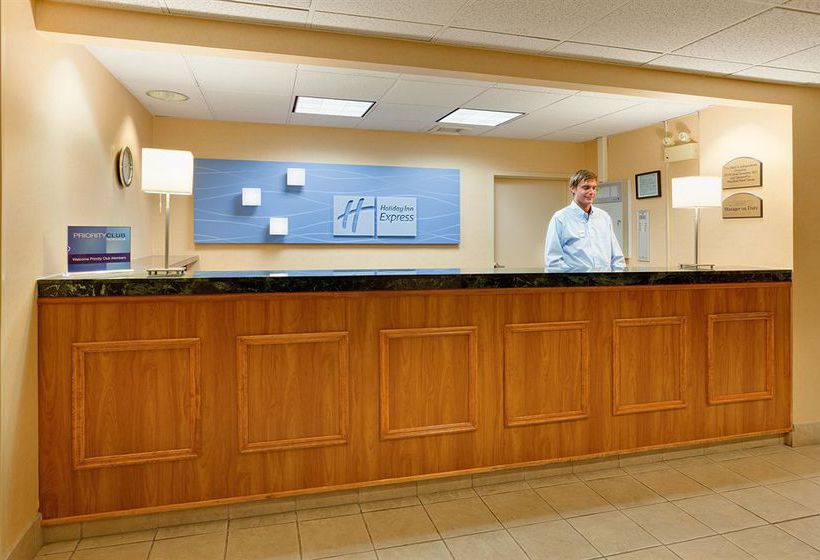 Hotel Holiday Inn Express Southington  | Southington | Connecticut | United States 9