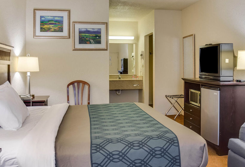Hotel Econo Lodge Suffolk  | Suffolk | Virginia | United States 12