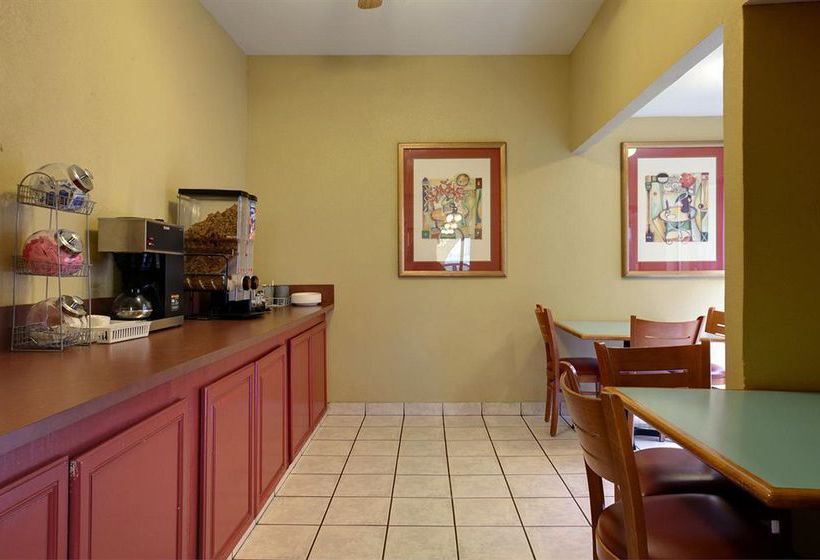 Hotel Americas Best Value Inn & Suites Yukon Oklahoma City  | Yukon | Oklahoma | Estados Unidos 4