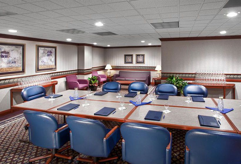 Hotel Four Points by Sheraton Peoria Downtown   | Peoria | Illinois | United States 4