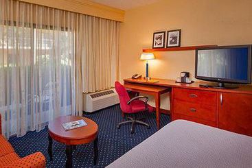 Hotel Courtyard Charlottesville North  | Charlottesville | Virginia | United States 12