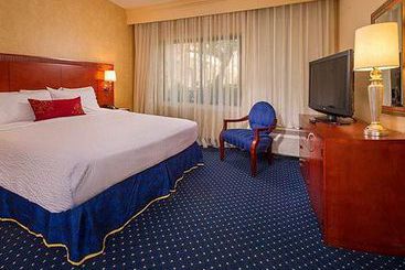 Hotel Courtyard Charlottesville North  | Charlottesville | Virginia | United States 15