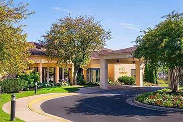 Hotel Courtyard Charlottesville North  | Charlottesville | Virginia | United States 5