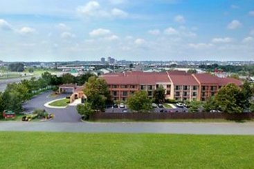 Hotel Courtyard Newark Liberty International Airport 
