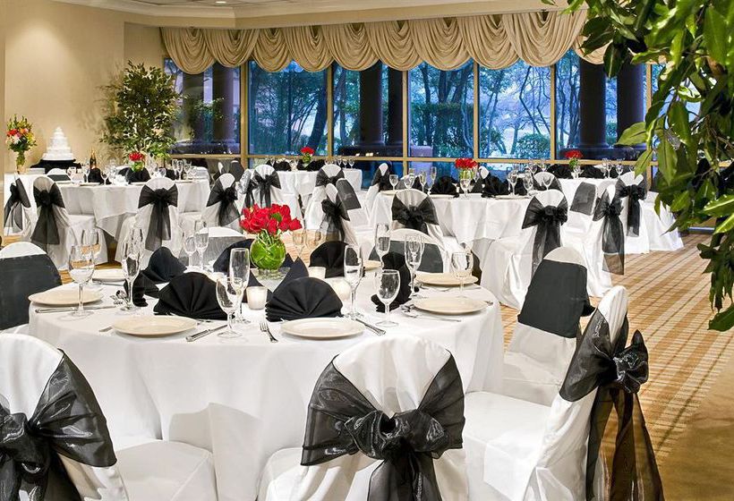 Hotel Sheraton Suites Market Center Dallas  | Dallas | Texas | United States 6