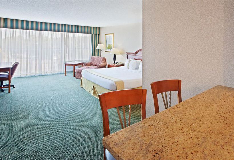 Hotel Holiday Inn Charlottesville-Univ Area  Charlottesville Virginia