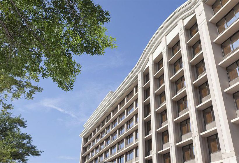 Radisson Hotel Reagan National Airport  | Arlington | Virginia | United States 9