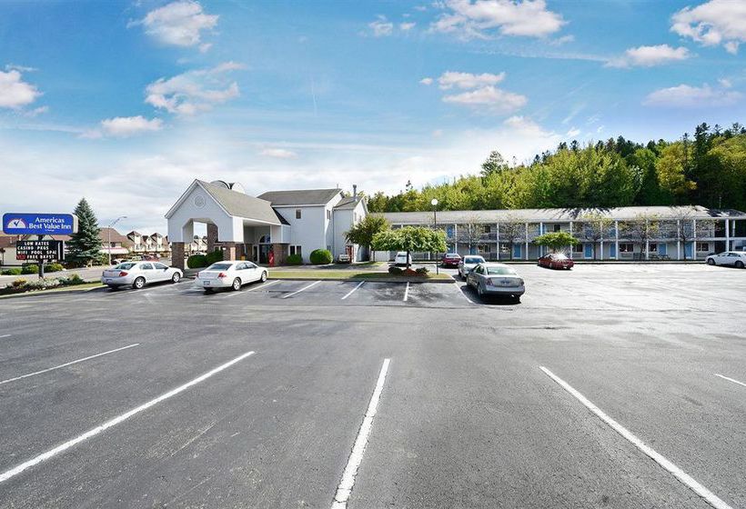 Hotel Americas Best Value Inn- St. Ignace St. Ignace