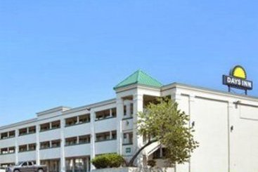 Hotel Days Inn Alexandria Landmark 