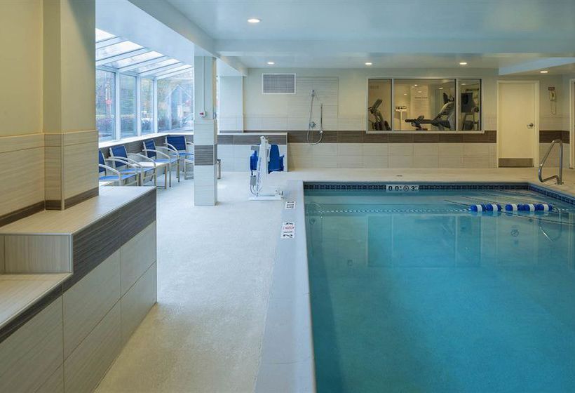 Hotel Holiday Inn Express Keene   | Keene | New Hampshire | United States 9