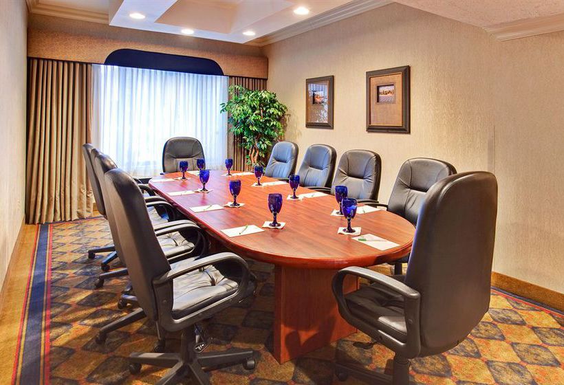 Hotel Holiday Inn Warren  | Warren | Michigan | United States 9