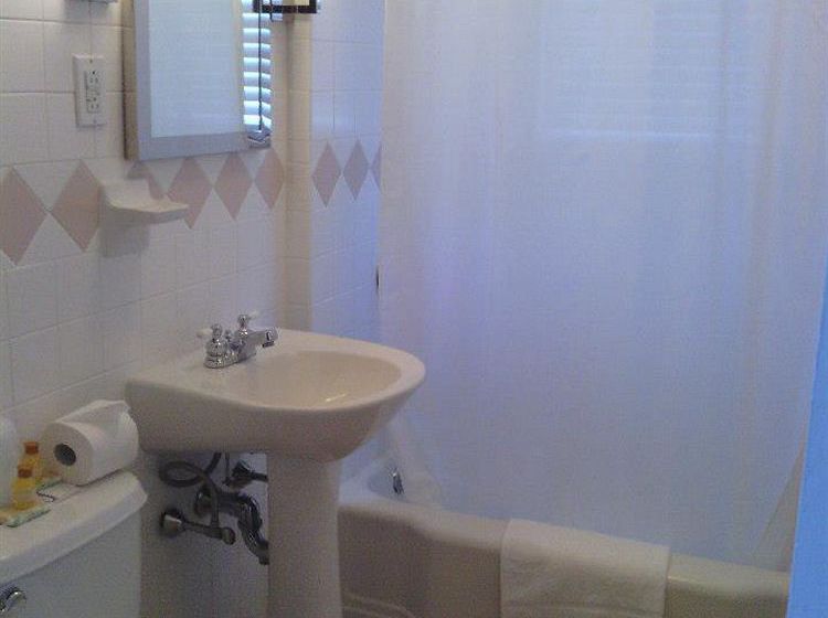 Hotel Inn at Crystal Cove  | Winthrop | Massachusetts | United States 7