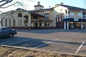 Hotel Tulsa Inn & Suites  | Tulsa | Oklahoma | United States 11