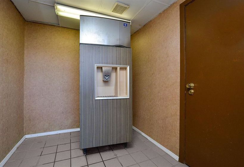 Hotel Super 8 Camden Ar  | Camden | Arkansas | Estados Unidos 11