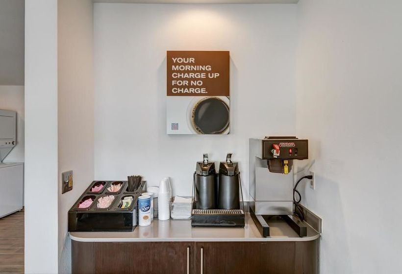 Hotel Red Carpet Inn Berea  | Berea | Kentucky | United States 17