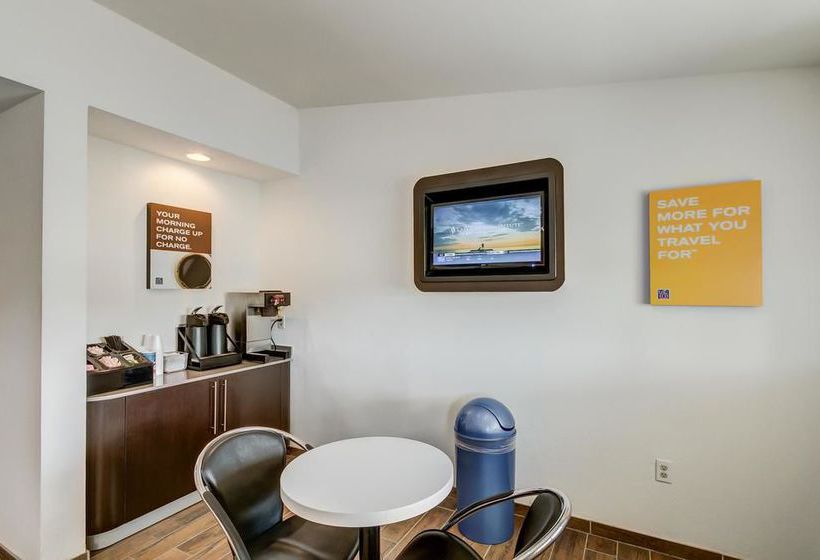 Hotel Red Carpet Inn Berea  | Berea | Kentucky | United States 19