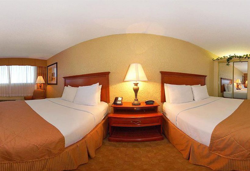 Clarion Hotel Broken Arrow  | Broken Arrow | Oklahoma | United States 14
