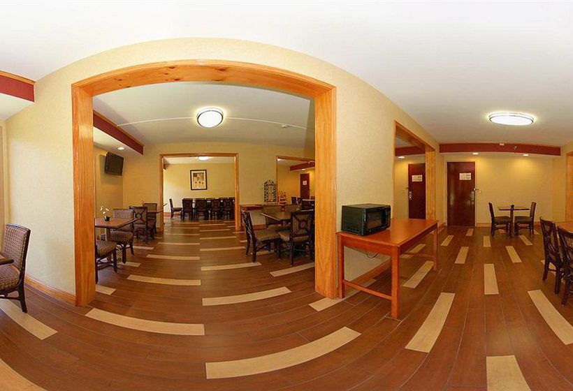 Clarion Hotel Broken Arrow  | Broken Arrow | Oklahoma | United States 15