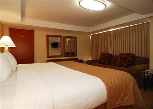 Clarion Hotel Broken Arrow  | Broken Arrow | Oklahoma | United States 18