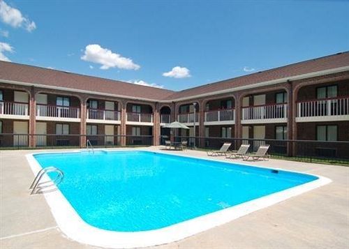 Hotel Quality Inn At Fort Lee 