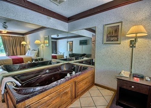 Motel Rodeway Inn Lima  | Lima | Ohio | United States 7