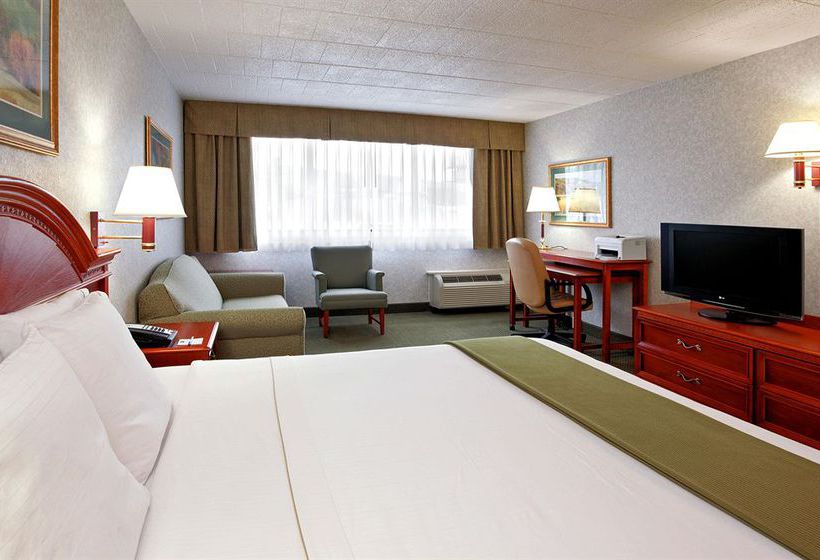 Hotel Holiday Inn Express Altoona   | Altoona | Pennsylvania | United States 18