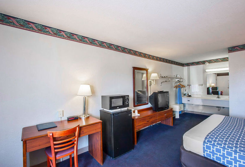 Hotel Econo Lodge Effingham  | Effingham | Illinois | United States 16