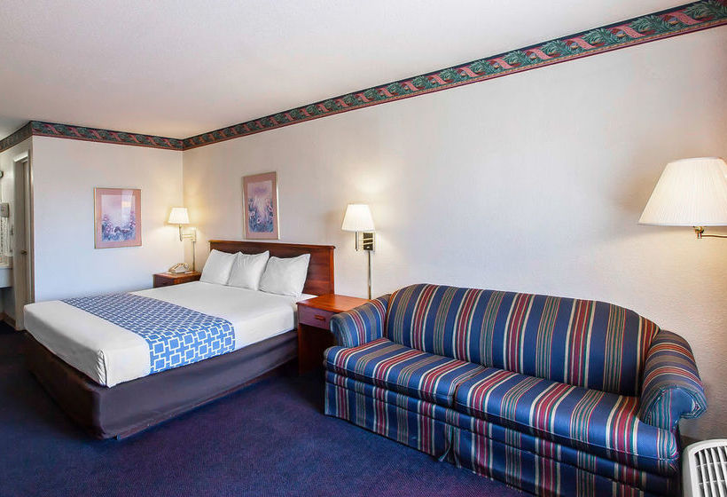 Hotel Econo Lodge Effingham  | Effingham | Illinois | United States 19