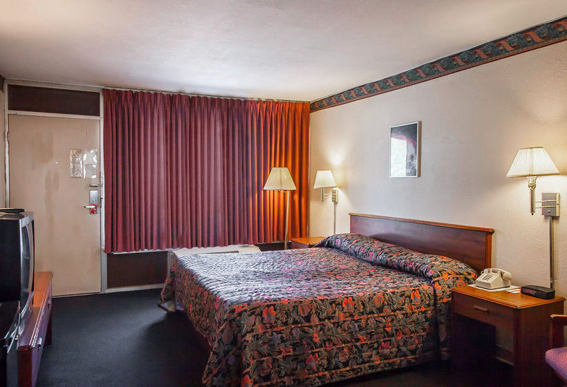 Hotel Econo Lodge Effingham  | Effingham | Illinois | United States 20