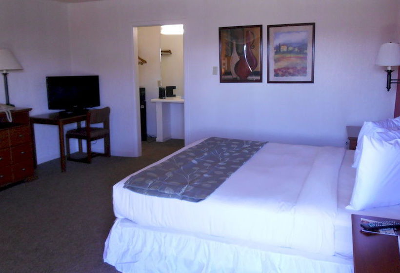 Hotel Whitten Inn Expo  | Abilene | Texas | United States 1