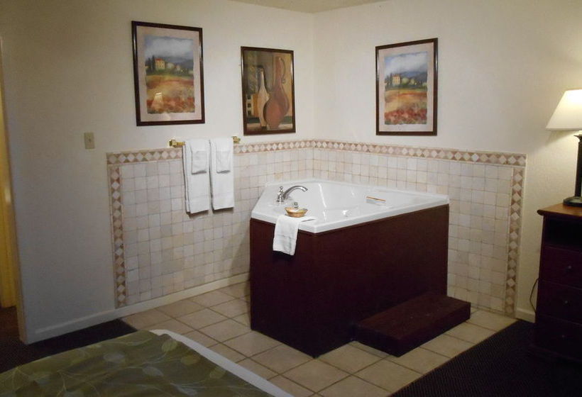 Hotel Whitten Inn Expo  | Abilene | Texas | United States 18