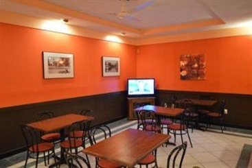 Hotel Crystal Inn & Suites Bridgeport 